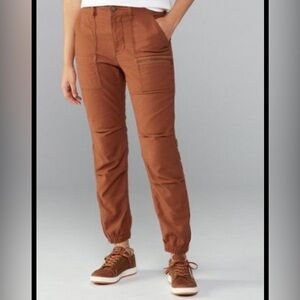 REI Trailsmith Jogger Pants - size 10, nutmeg NWOT